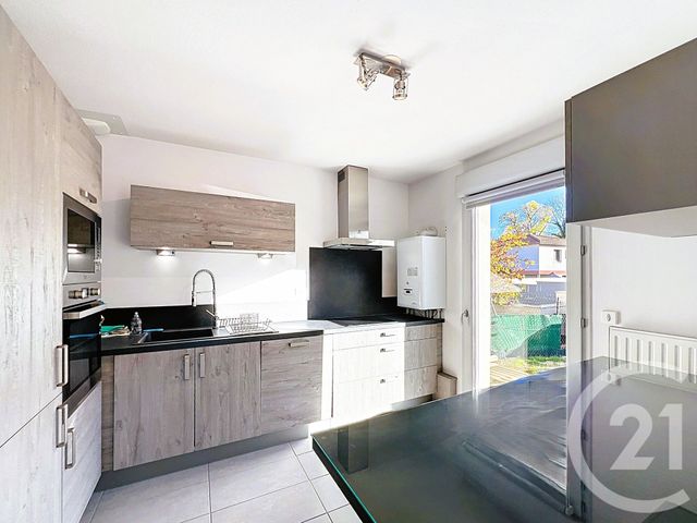 Maison &agrave; vendre - 5 pi&egrave;ces - 81,38 m2 - La Roche Blanche - 63 - AUVERGNE