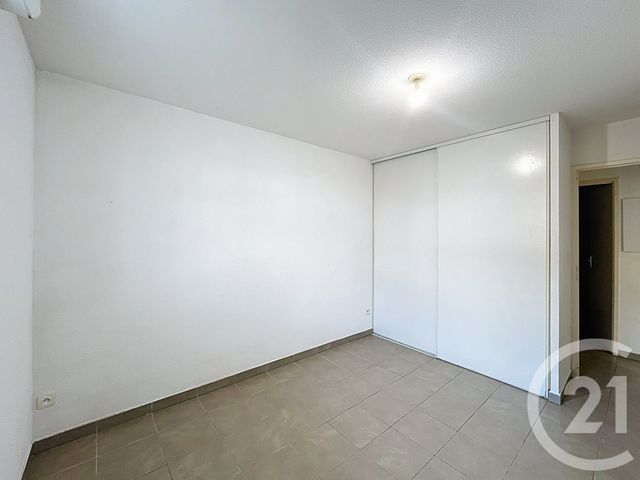 Appartement F2 &agrave; louer - 2 pi&egrave;ces - 41,45 m2 - Cournon D Auvergne - 63 - AUVERGNE
