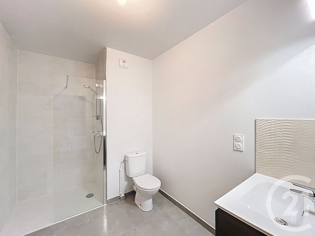 Appartement F2 à louer - 2 pièces - 44,30 m2 - Clermont Ferrand - 63 - AUVERGNE