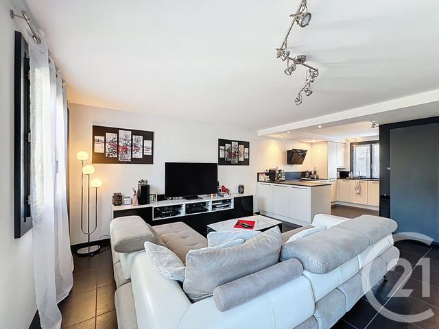 Maison &agrave; vendre - 5 pi&egrave;ces - 81,59 m2 - Cournon D Auvergne - 63 - AUVERGNE