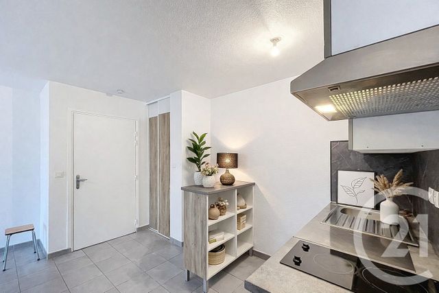 Appartement F2 &agrave; louer - 2 pi&egrave;ces - 38,97 m2 - Gerzat - 63 - AUVERGNE