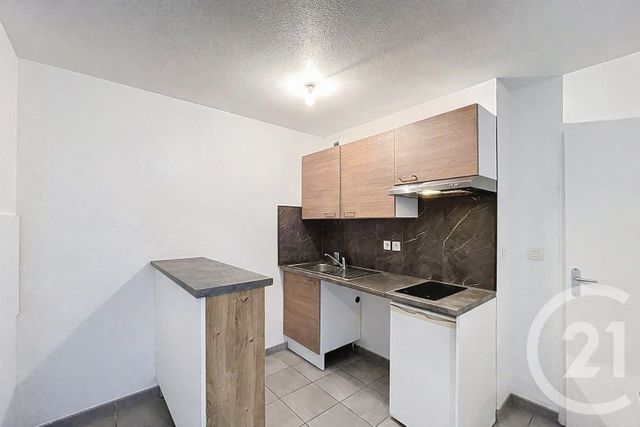 Appartement F2 &agrave; louer - 2 pi&egrave;ces - 38,97 m2 - Gerzat - 63 - AUVERGNE