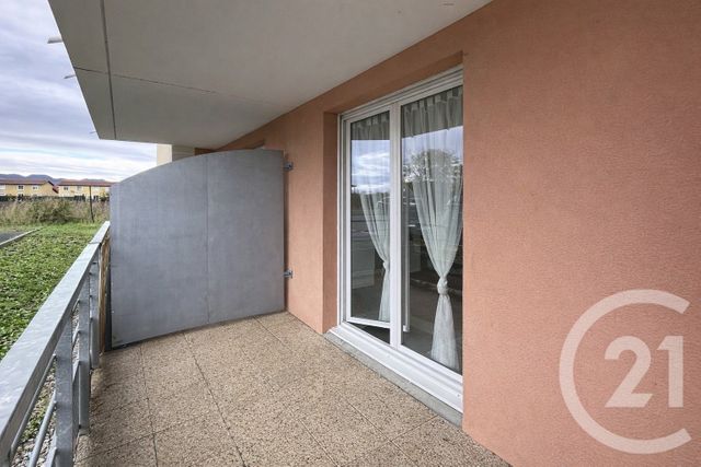 Appartement F2 &agrave; louer - 2 pi&egrave;ces - 38,97 m2 - Gerzat - 63 - AUVERGNE