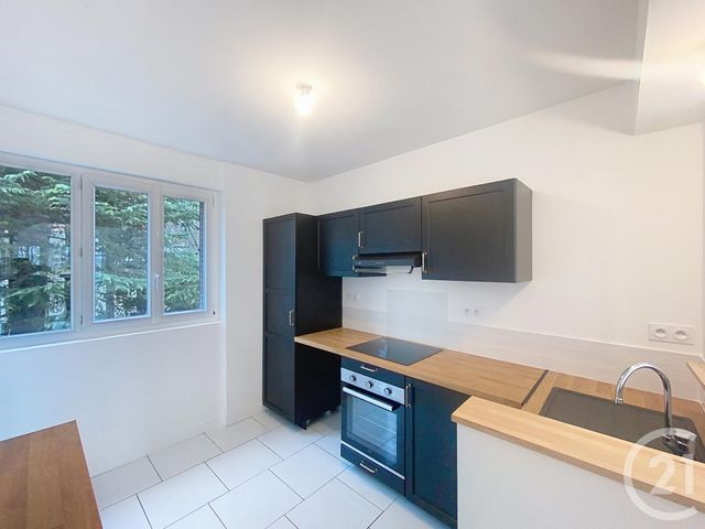 Appartement F3 &agrave; louer - 3 pi&egrave;ces - 68,32 m2 - Clermont Ferrand - 63 - AUVERGNE