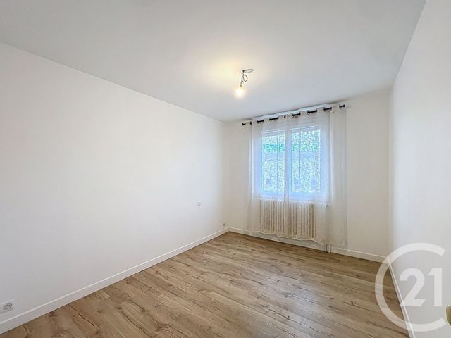 Maison &agrave; vendre - 6 pi&egrave;ces - 133,78 m2 - Les Martres De Veyre - 63 - AUVERGNE