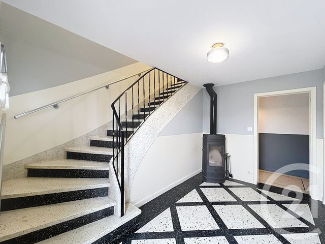 Maison &agrave; vendre - 6 pi&egrave;ces - 133,78 m2 - Les Martres De Veyre - 63 - AUVERGNE