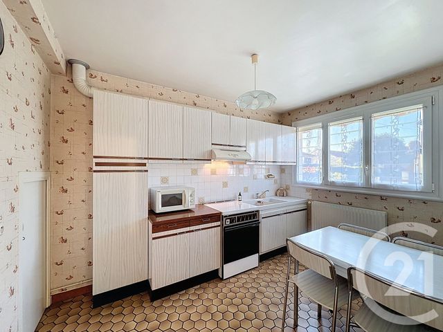 Maison &agrave; vendre - 5 pi&egrave;ces - 85,89 m2 - Cournon D Auvergne - 63 - AUVERGNE