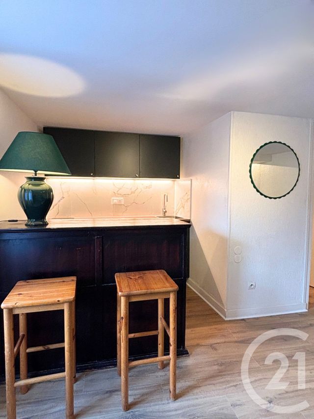 Appartement T2 &agrave; louer - 2 pi&egrave;ces - 34,45 m2 - Clermont Ferrand - 63 - AUVERGNE