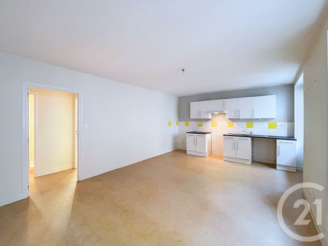 Appartement T3 &agrave; louer - 3 pi&egrave;ces - 50 m2 - Billom - 63 - AUVERGNE