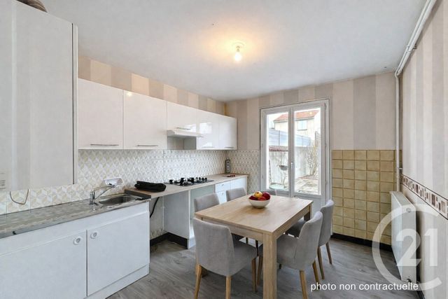 Maison &agrave; louer - 4 pi&egrave;ces - 78,44 m2 - Cournon D Auvergne - 63 - AUVERGNE