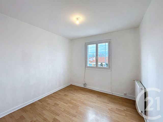 Maison &agrave; louer - 4 pi&egrave;ces - 78,44 m2 - Cournon D Auvergne - 63 - AUVERGNE