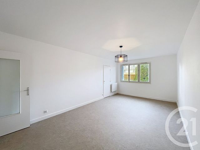 Appartement Studio &agrave; louer - 1 pi&egrave;ce - 37,66 m2 - Cournon D Auvergne - 63 - AUVERGNE