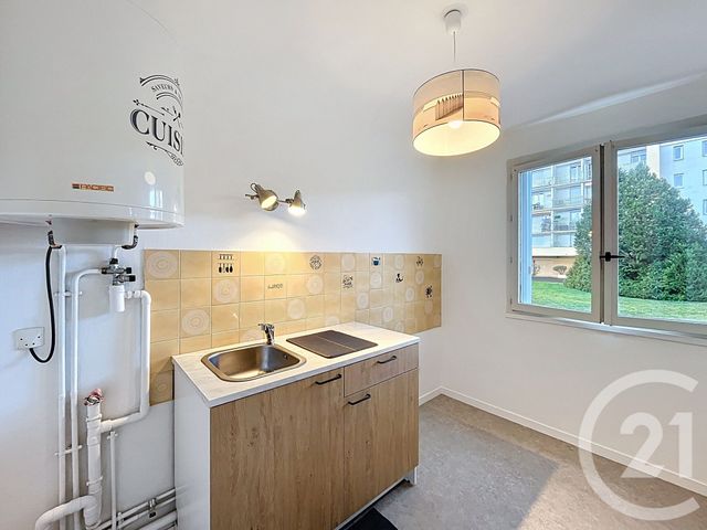 Appartement Studio &agrave; louer - 1 pi&egrave;ce - 37,66 m2 - Cournon D Auvergne - 63 - AUVERGNE