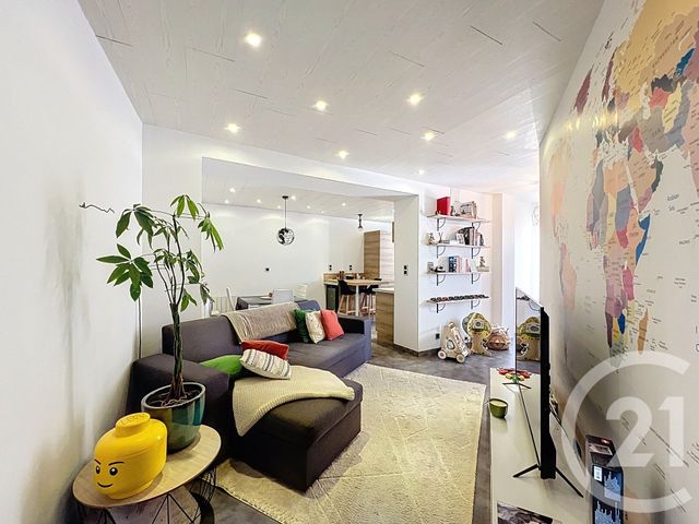 Maison &agrave; vendre - 4 pi&egrave;ces - 68,57 m2 - Cournon D Auvergne - 63 - AUVERGNE