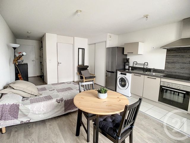 Appartement F1 &agrave; louer - 1 pi&egrave;ce - 33,50 m2 - Clermont Ferrand - 63 - AUVERGNE