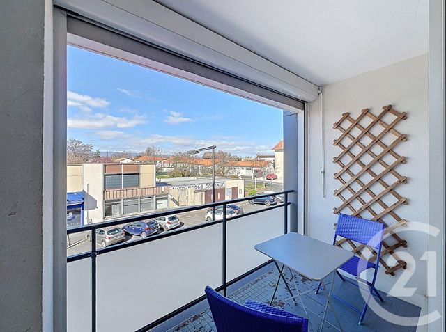 Appartement F1 &agrave; vendre - 1 pi&egrave;ce - 34,27 m2 - Le Cendre - 63 - AUVERGNE