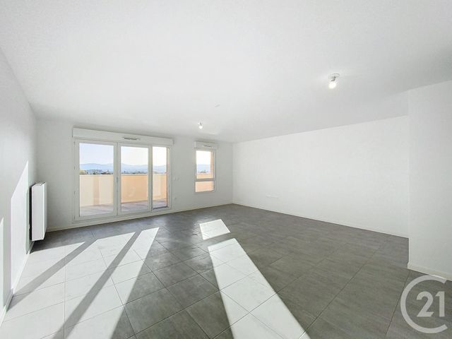 Appartement F3 &agrave; louer - 3 pi&egrave;ces - 72,10 m2 - Cournon D Auvergne - 63 - AUVERGNE