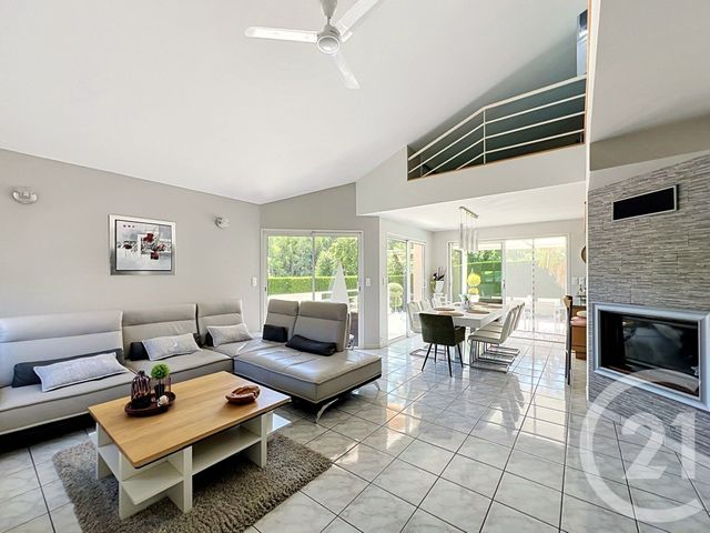 Maison &agrave; vendre - 5 pi&egrave;ces - 123,65 m2 - La Roche Blanche - 63 - AUVERGNE