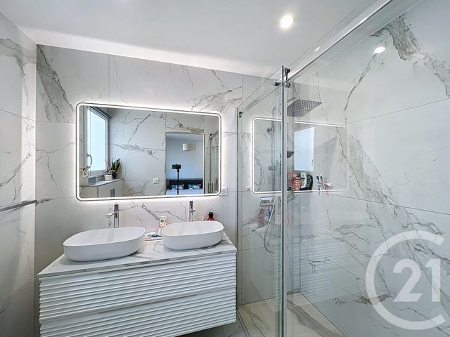 Maison &agrave; vendre - 8 pi&egrave;ces - 143,40 m2 - St Georges Sur Allier - 63 - AUVERGNE