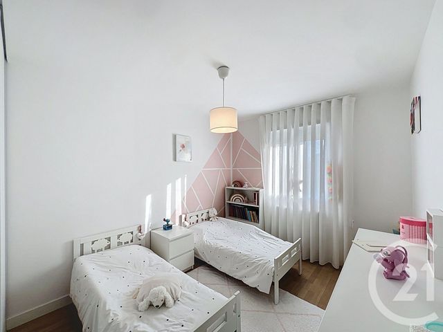 Maison &agrave; vendre - 8 pi&egrave;ces - 143,40 m2 - St Georges Sur Allier - 63 - AUVERGNE