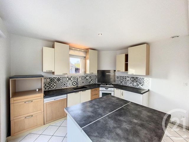 Maison &agrave; louer - 6 pi&egrave;ces - 105 m2 - Cournon D Auvergne - 63 - AUVERGNE