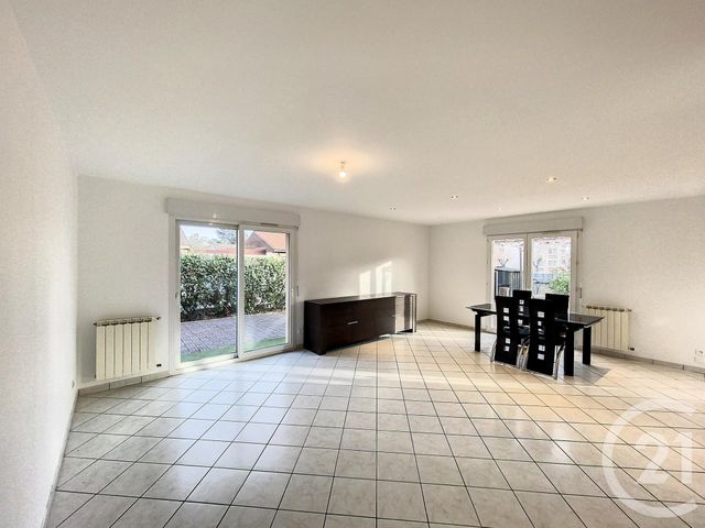 Maison &agrave; louer - 6 pi&egrave;ces - 105 m2 - Cournon D Auvergne - 63 - AUVERGNE