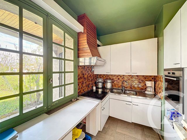 Maison &agrave; vendre - 10 pi&egrave;ces - 242 m2 - Cournon D Auvergne - 63 - AUVERGNE