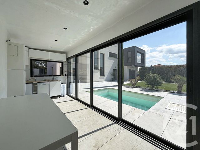 Maison &agrave; vendre - 7 pi&egrave;ces - 167,27 m2 - St Georges Sur Allier - 63 - AUVERGNE