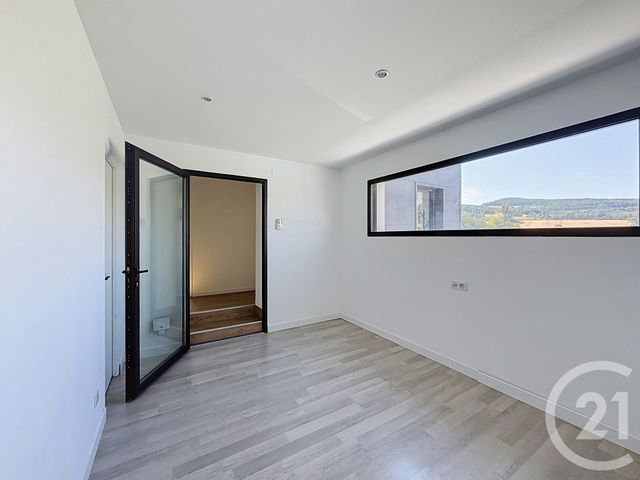 Maison &agrave; vendre - 7 pi&egrave;ces - 167,27 m2 - St Georges Sur Allier - 63 - AUVERGNE