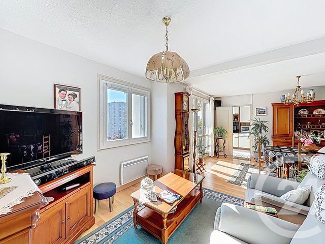 Appartement &agrave; vendre - 5 pi&egrave;ces - 88,01 m2 - Cournon D Auvergne - 63 - AUVERGNE