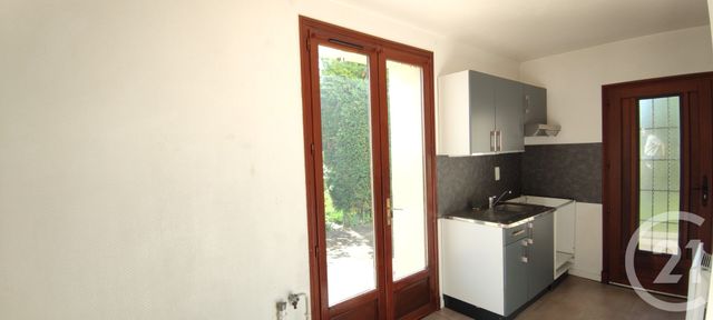 Maison &agrave; louer - 3 pi&egrave;ces - 52,67 m2 - Clermont Ferrand - 63 - AUVERGNE