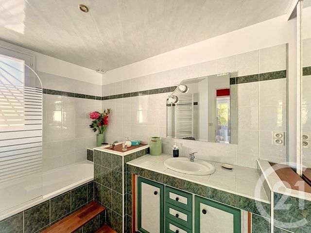 Maison &agrave; vendre - 5 pi&egrave;ces - 123 m2 - Chauriat - 63 - AUVERGNE
