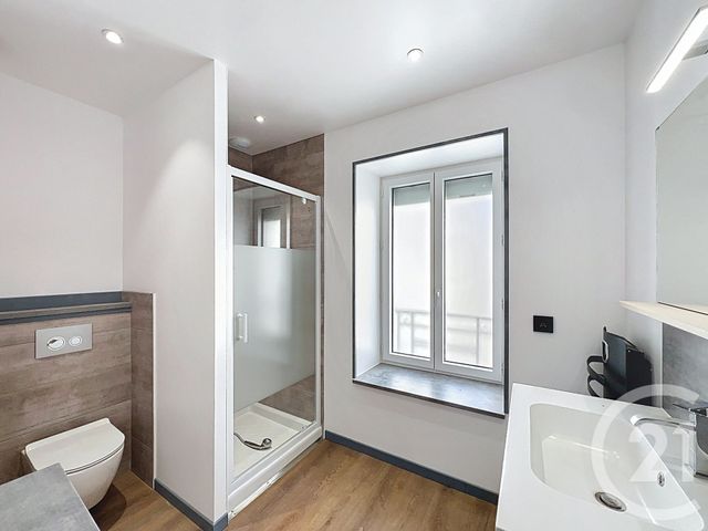 Appartement F2 &agrave; louer - 2 pi&egrave;ces - 42,91 m2 - Les Martres De Veyre - 63 - AUVERGNE