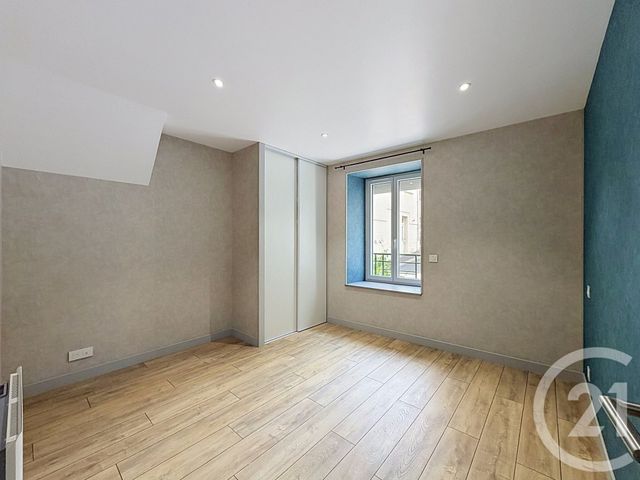 Appartement F2 &agrave; louer - 2 pi&egrave;ces - 52,65 m2 - Les Martres De Veyre - 63 - AUVERGNE