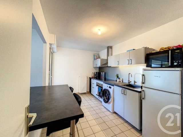 Appartement F2 &agrave; louer - 2 pi&egrave;ces - 53,97 m2 - Cournon D Auvergne - 63 - AUVERGNE