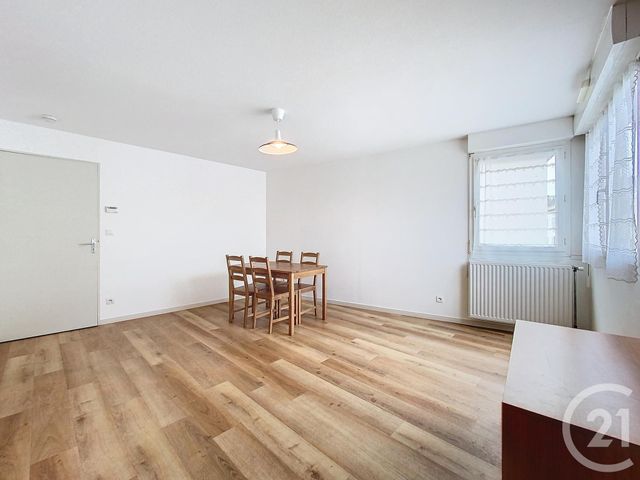 Appartement F2 &agrave; louer - 2 pi&egrave;ces - 47,18 m2 - Clermont Ferrand - 63 - AUVERGNE