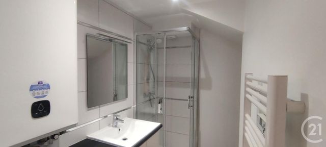 Maison &agrave; louer - 3 pi&egrave;ces - 54,69 m2 - Aulnat - 63 - AUVERGNE