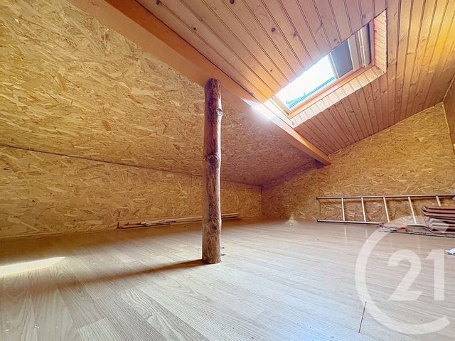 Maison &agrave; louer - 5 pi&egrave;ces - 104 m2 - Chanonat - 63 - AUVERGNE