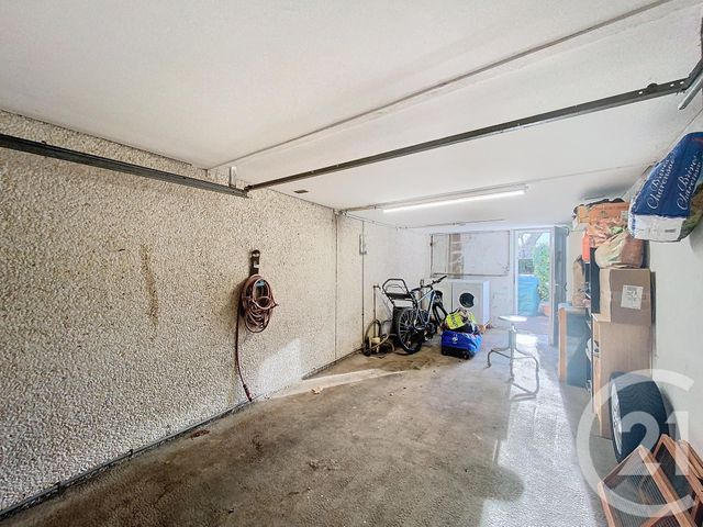 Maison &agrave; louer - 4 pi&egrave;ces - 84,23 m2 - Riom - 63 - AUVERGNE