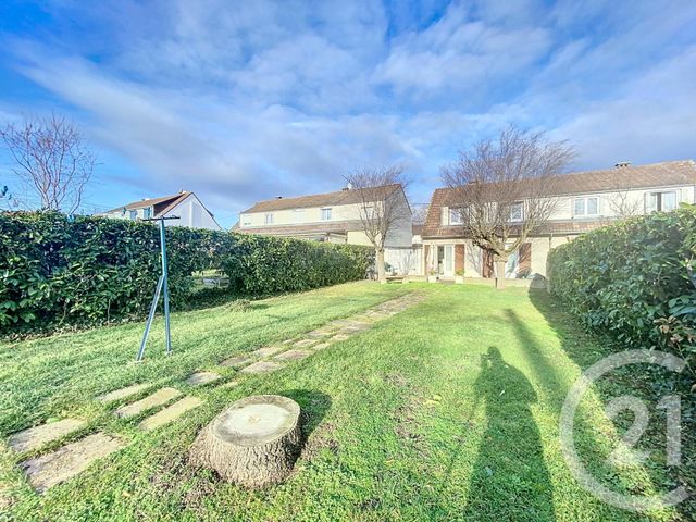 Maison &agrave; louer - 4 pi&egrave;ces - 84,23 m2 - Riom - 63 - AUVERGNE