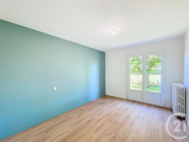 Maison &agrave; louer - 4 pi&egrave;ces - 91,24 m2 - Cournon D Auvergne - 63 - AUVERGNE