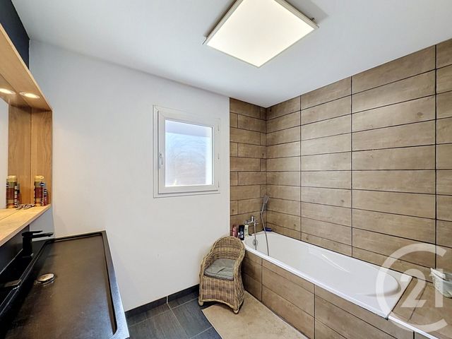 Maison &agrave; vendre - 5 pi&egrave;ces - 87,18 m2 - St Georges Sur Allier - 63 - AUVERGNE