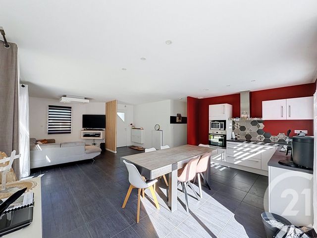 Maison &agrave; vendre - 5 pi&egrave;ces - 87,18 m2 - St Georges Sur Allier - 63 - AUVERGNE
