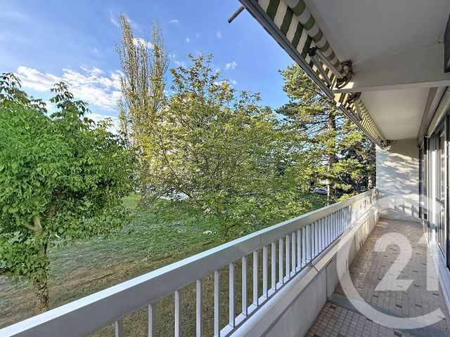 Appartement F4 &agrave; louer - 4 pi&egrave;ces - 94,61 m2 - Cournon D Auvergne - 63 - AUVERGNE