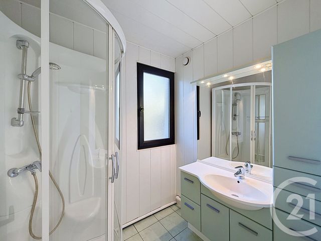 Appartement F4 &agrave; louer - 4 pi&egrave;ces - 94,61 m2 - Cournon D Auvergne - 63 - AUVERGNE