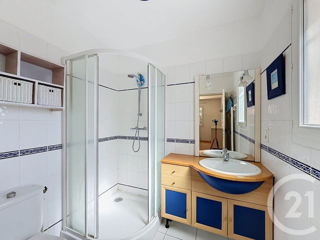 Maison &agrave; vendre - 6 pi&egrave;ces - 121,71 m2 - St Bonnet Les Allier - 63 - AUVERGNE