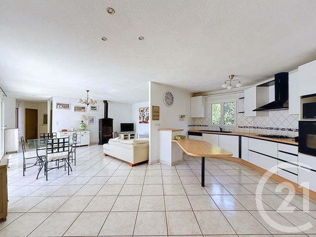 Maison &agrave; vendre - 6 pi&egrave;ces - 121,71 m2 - St Bonnet Les Allier - 63 - AUVERGNE