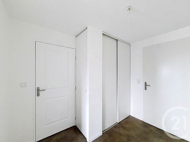 Appartement Duplex &agrave; louer - 4 pi&egrave;ces - 89,27 m2 - Cournon D Auvergne - 63 - AUVERGNE
