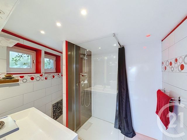 Maison &agrave; vendre - 4 pi&egrave;ces - 96,20 m2 - Vic Le Comte - 63 - AUVERGNE