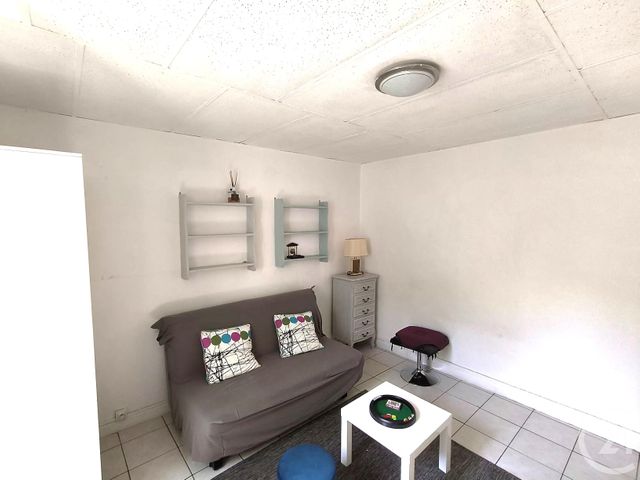 Appartement F1 &agrave; louer - 1 pi&egrave;ce - 24,61 m2 - Chamalieres - 63 - AUVERGNE